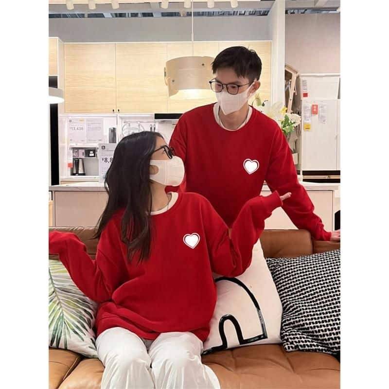 Couples Apparel: Quirky Chronicles of Matching https://poshemporium.store